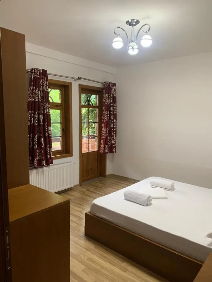 Fusha E Gjes Hotel Valbone