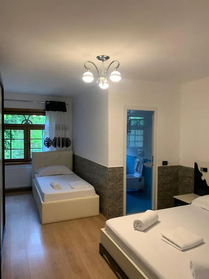 Fusha E Gjes Hotel Valbone